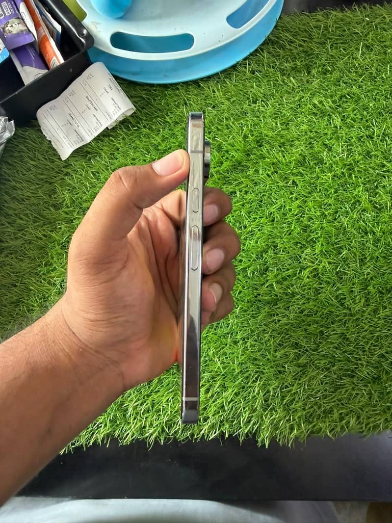 Google Pixel 9 Pro XL 2