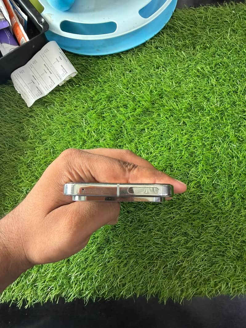 Google Pixel 9 Pro XL 5