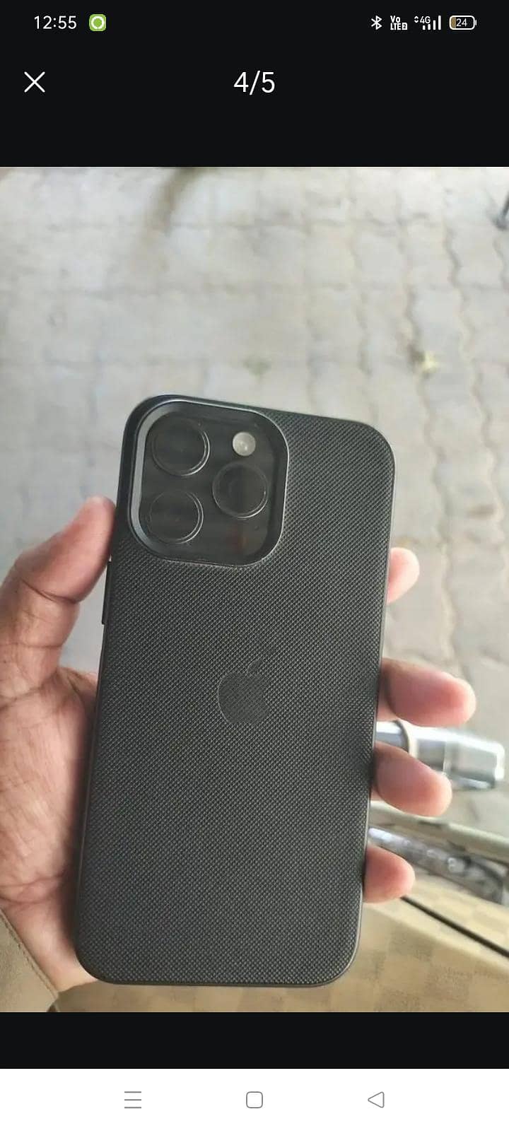 Apple iPhone 15 Pro Max 4