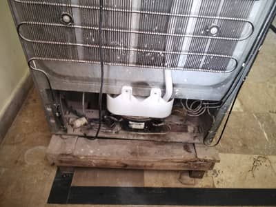 Haier refrigerator large size available for sale