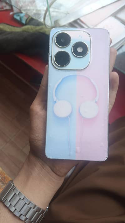 Tecno Spark 20