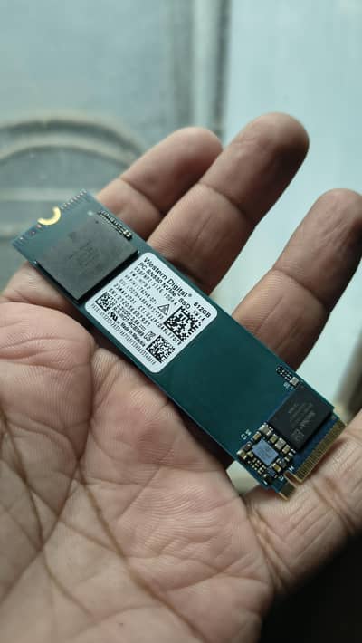 WD AND KINGSTON NVME 512GB