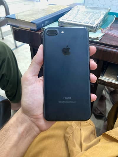 Apple iPhone 7 Plus [. READ ADD]