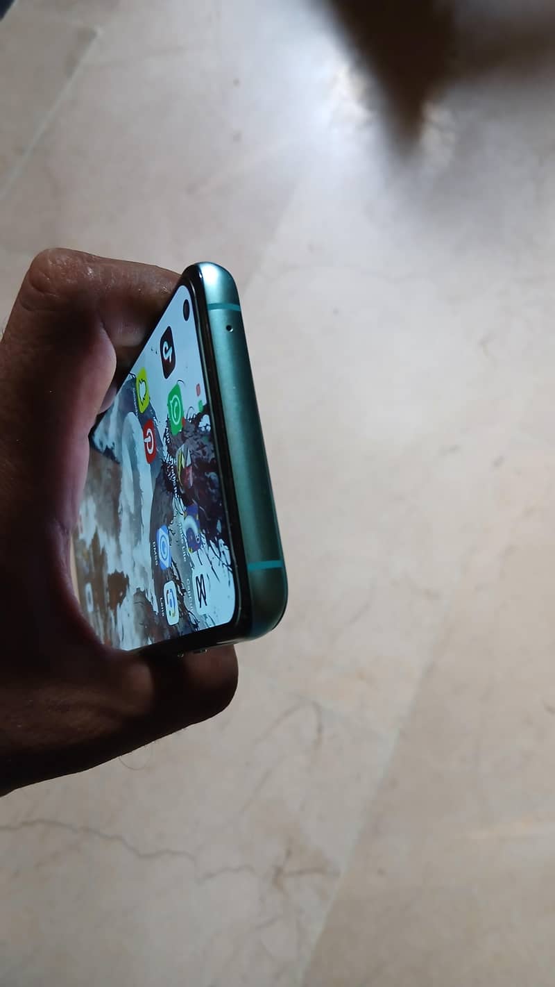 One Plus 8T 9