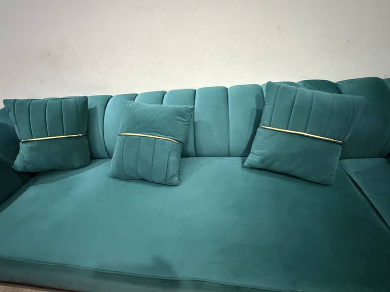 Good condition sofa set 1