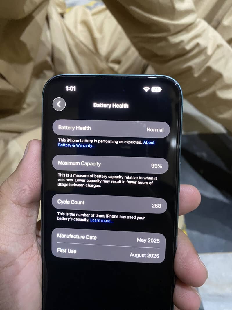 Apple iPhone 16 Plus 2