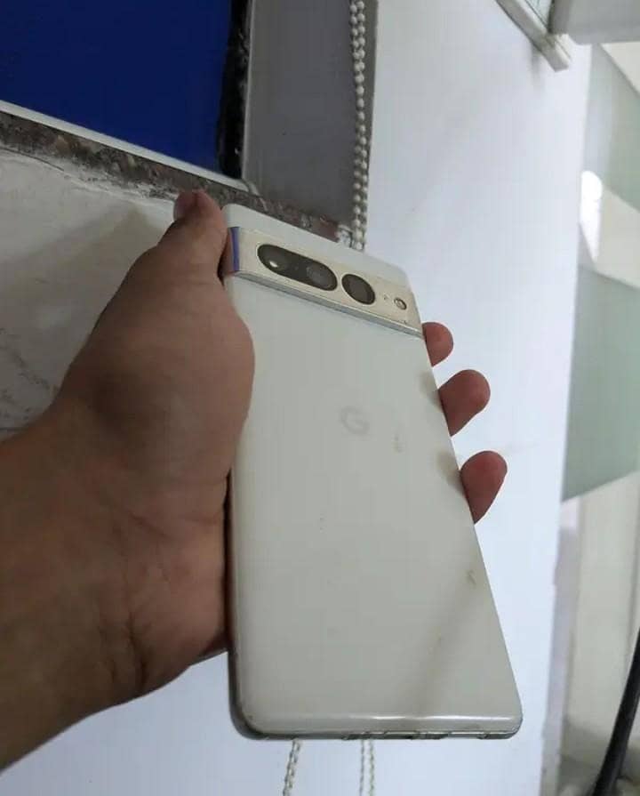 pixel 7 pro panel 4