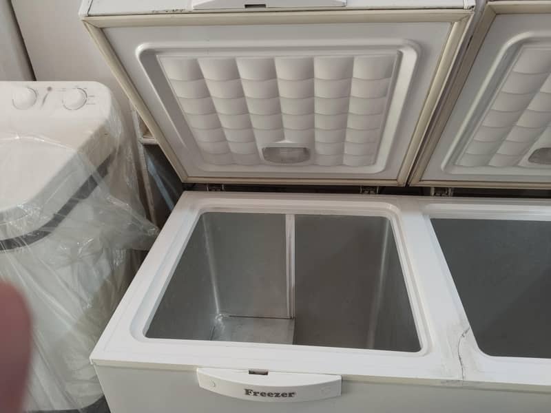 waves deep freezers 5