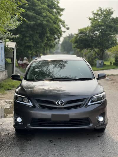 Toyota Corolla Altis 2013