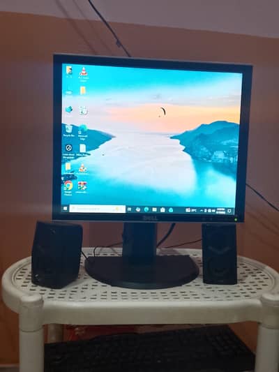 For Sale: Complete Desktop Computer Setup