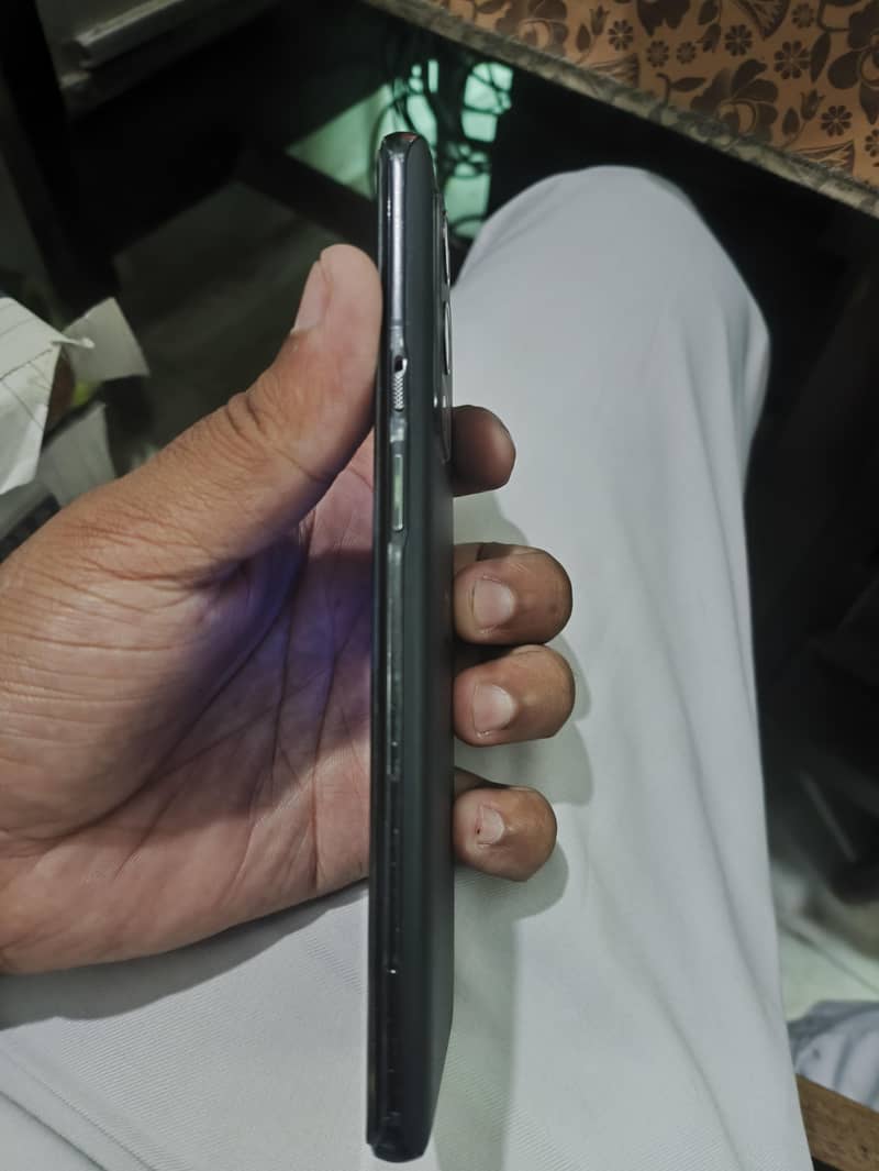 OnePlus 9 pro 3