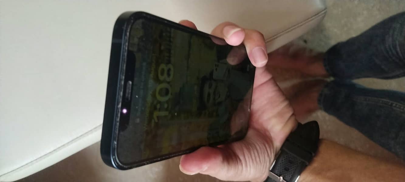 Apple iPhone 12 0