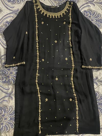 Hand EMBROIDERED shirt with trouser