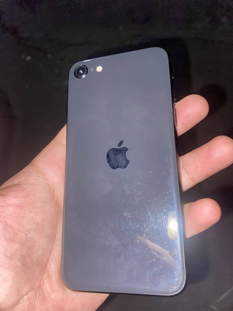 Apple iPhone SE 0