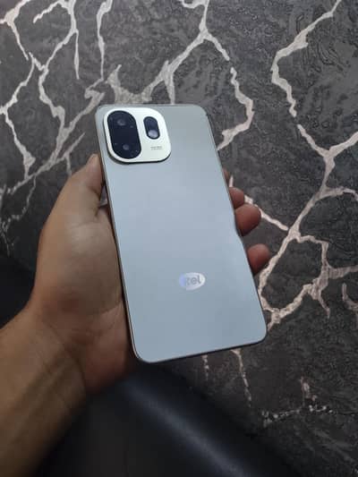 Itel City 100