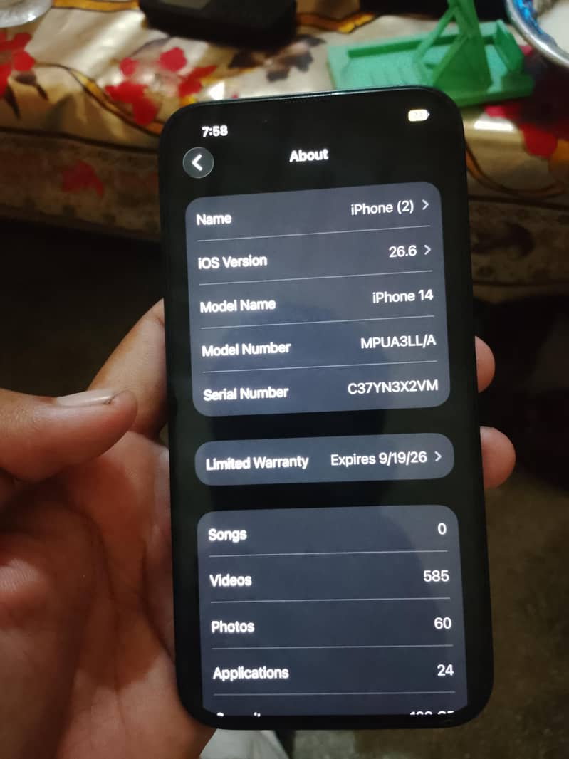 Apple iPhone 14 0