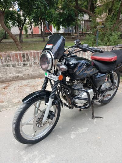 Suzuki Gs 150 Se 2021 model
