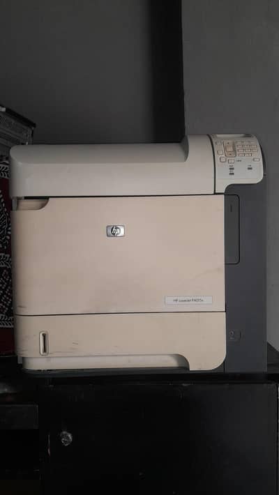 This is an HP LaserJet P4015x.