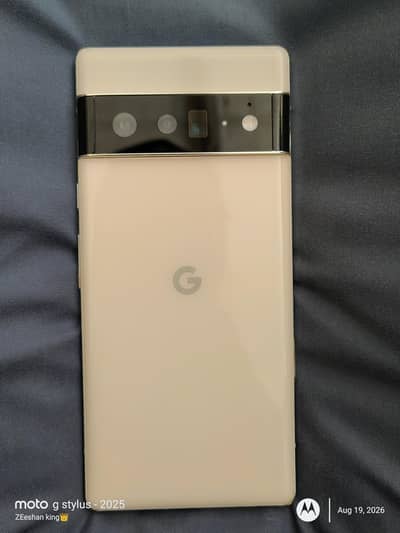 Google Pixel 6 Pro 10/10 condition only panal chng. Finger disable. . hy