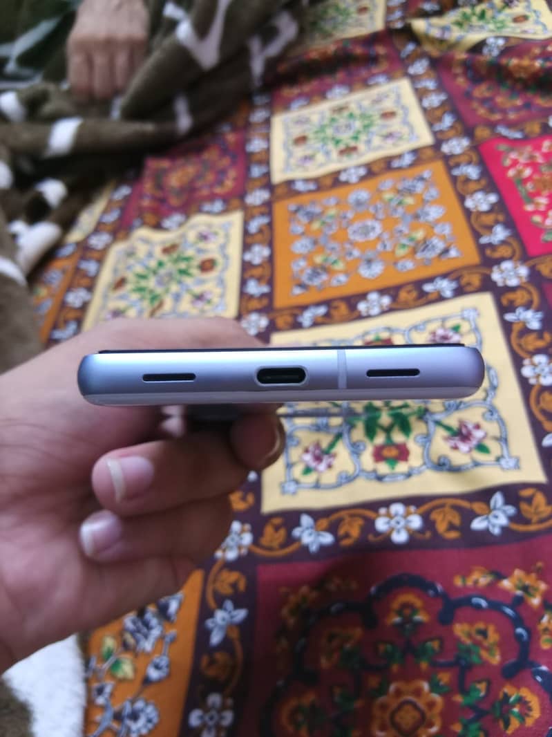 Google Pixel 7a 1
