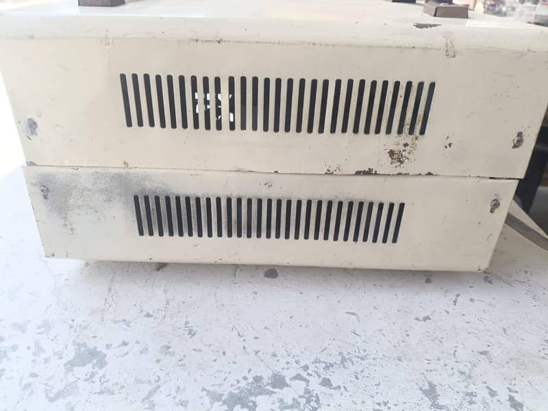 Stabilizer 10000w 2