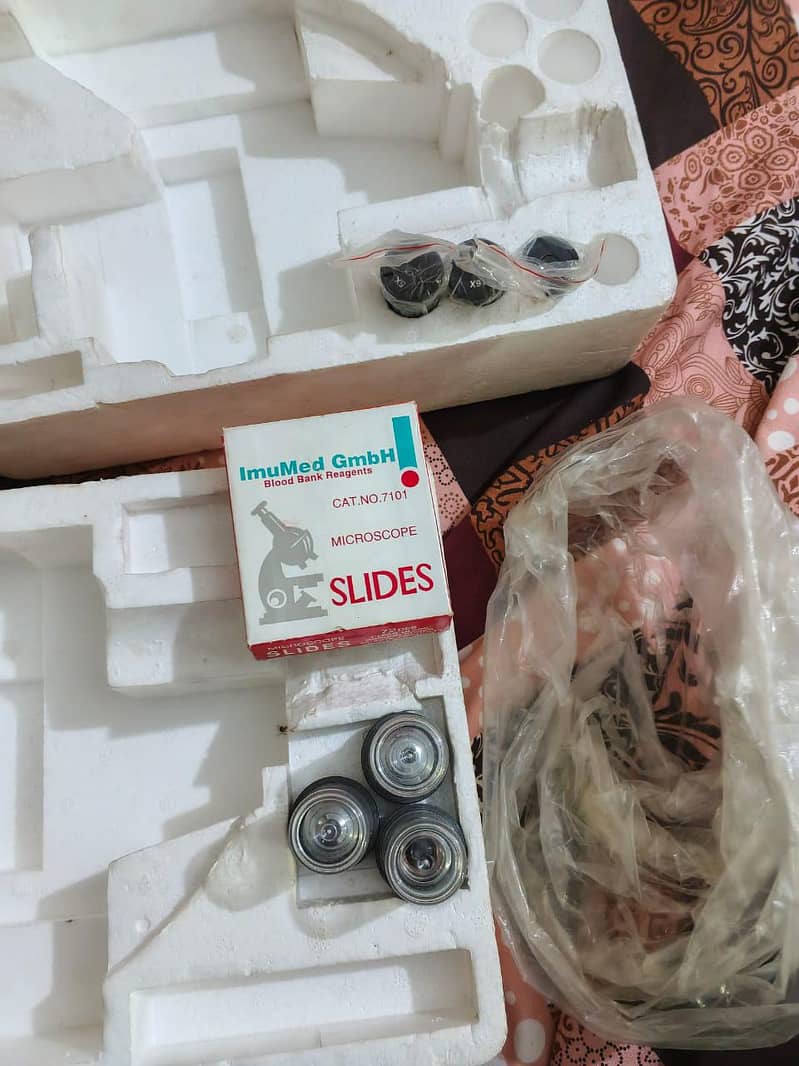 microscope l101 1