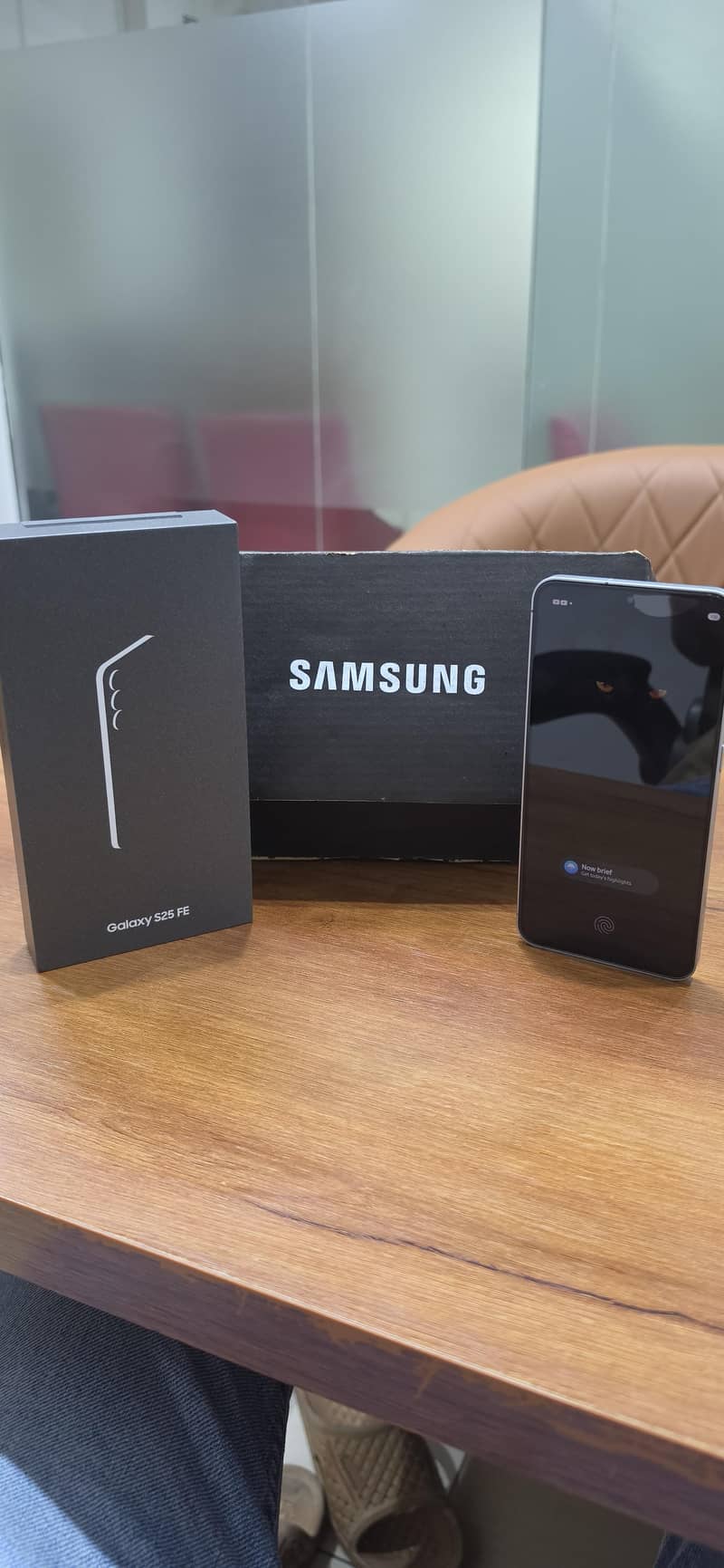 Samsung Galaxy S25FE 8/256GB 0