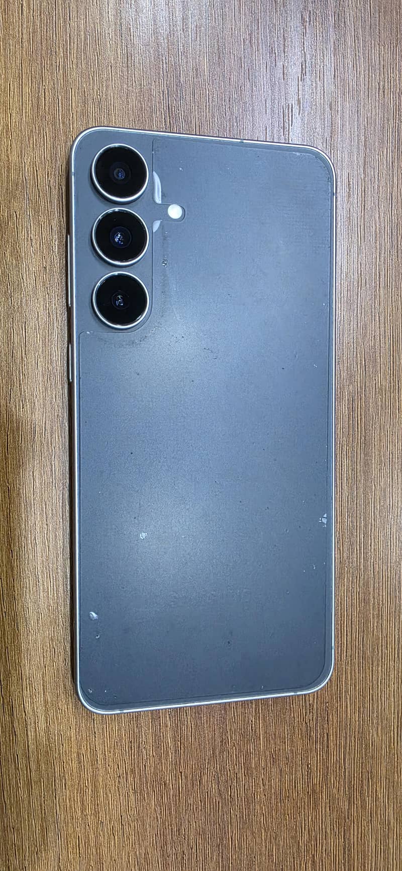 Samsung Galaxy S25FE 8/256GB 1