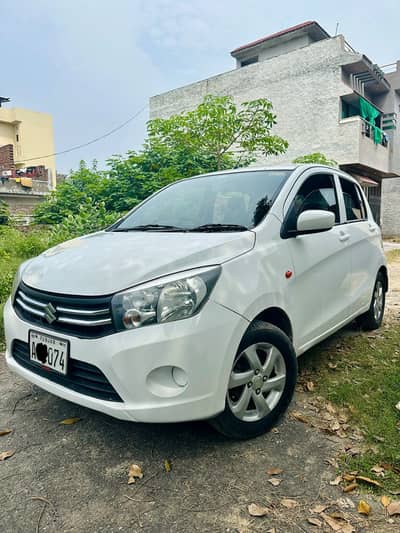 Suzuki Cultus auto vxl