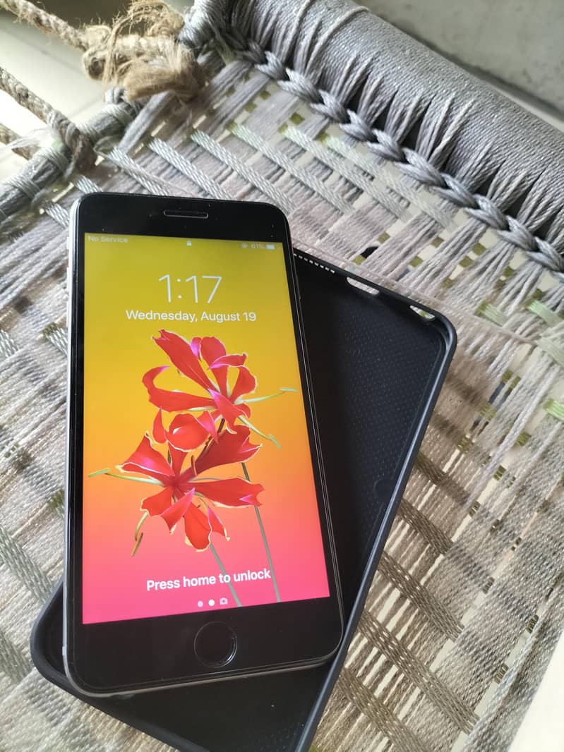 Apple iPhone 6 Plus 2