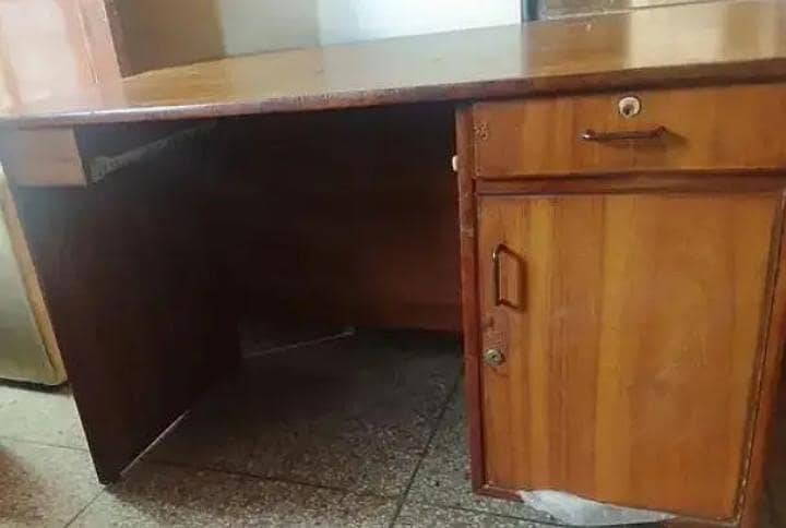 office table 0