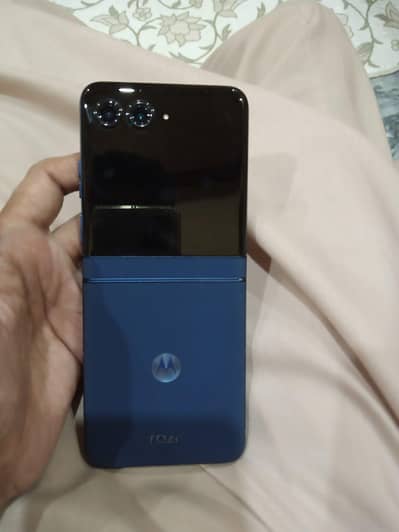 Motorola Razr 50 2025