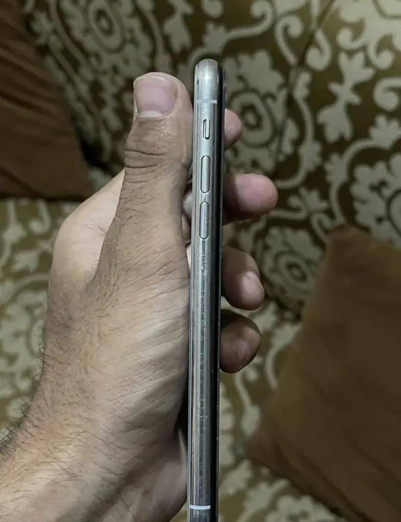Apple iPhone X 1