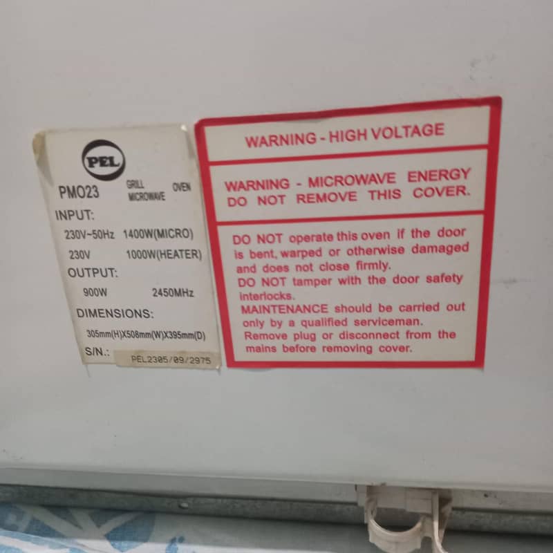 Microwave good condition 2