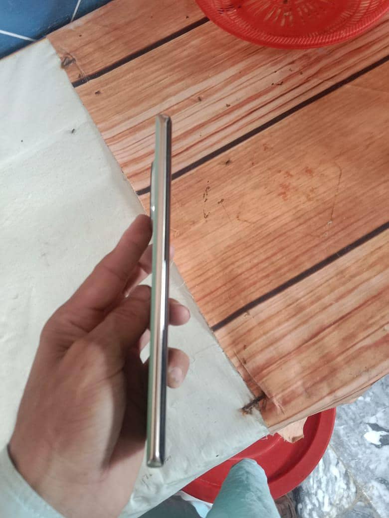 Tecno Spark 20 Pro Plus 2