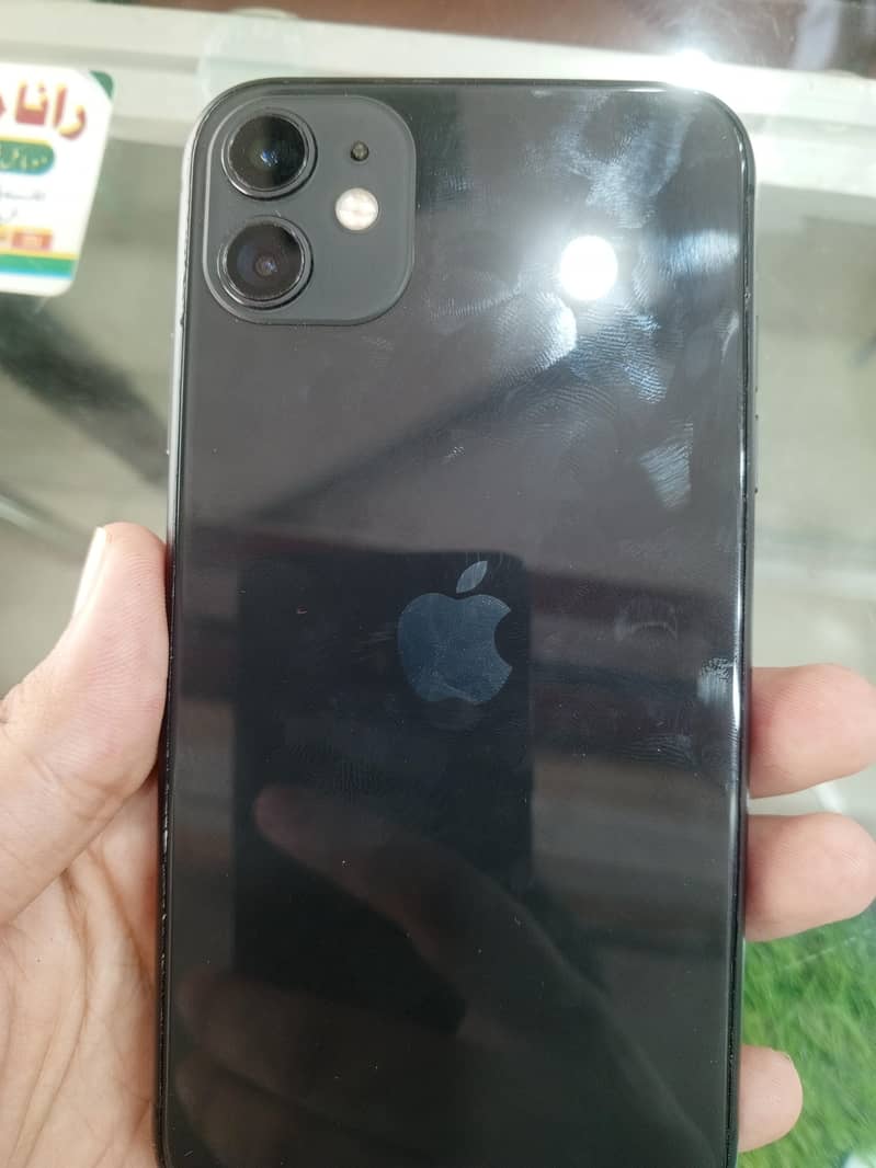 Apple iPhone 11 3