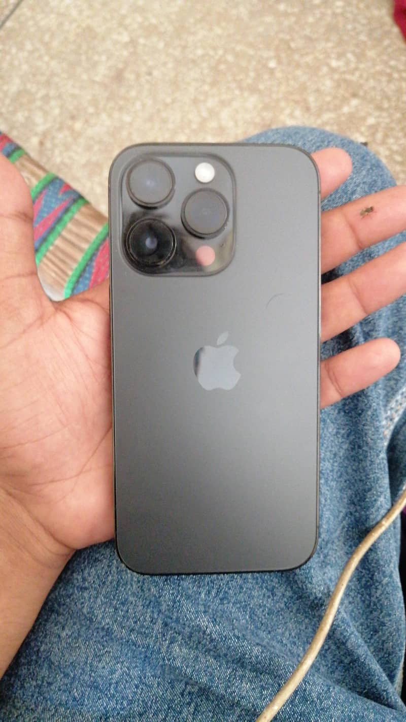 Apple iPhone 14 Pro 4