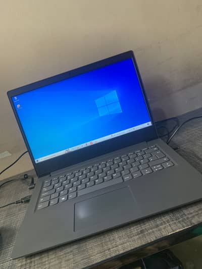 Lenovo Ryzen 3