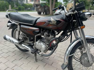 sell my Honda 125 lush condition