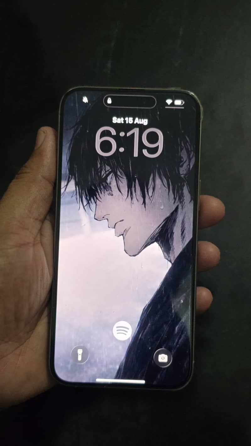 Apple iPhone 15 Pro Max 12