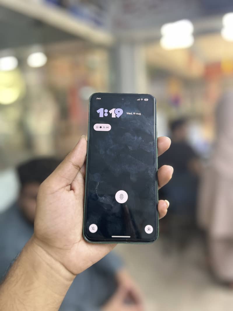 Google Pixel 8 1