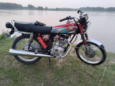 honda 125 just like new 2023 model peshwar registration