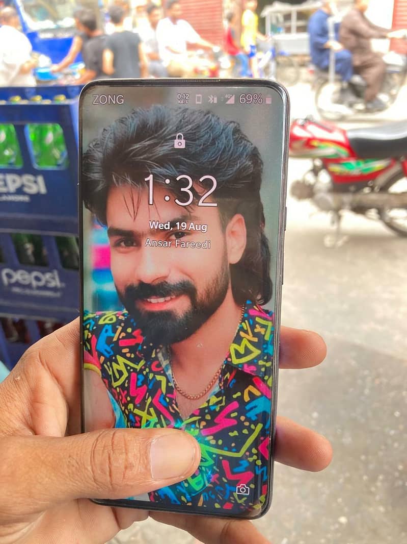 One Plus 7 Pro 5g 6