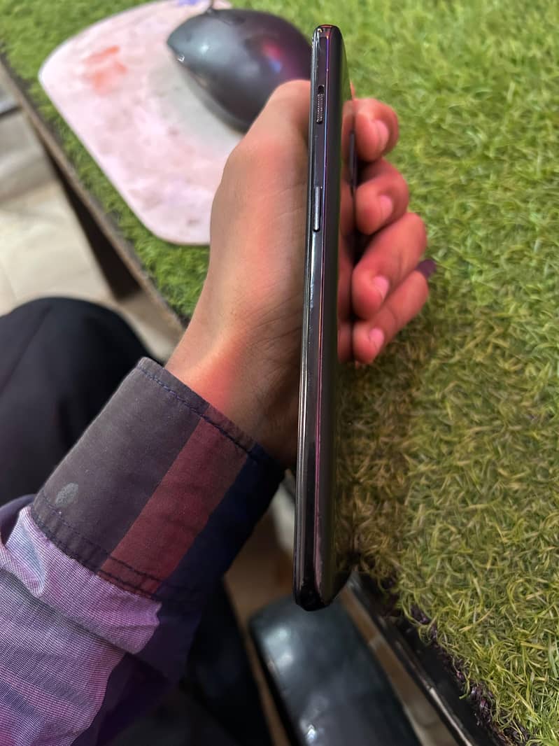 Mobile 4