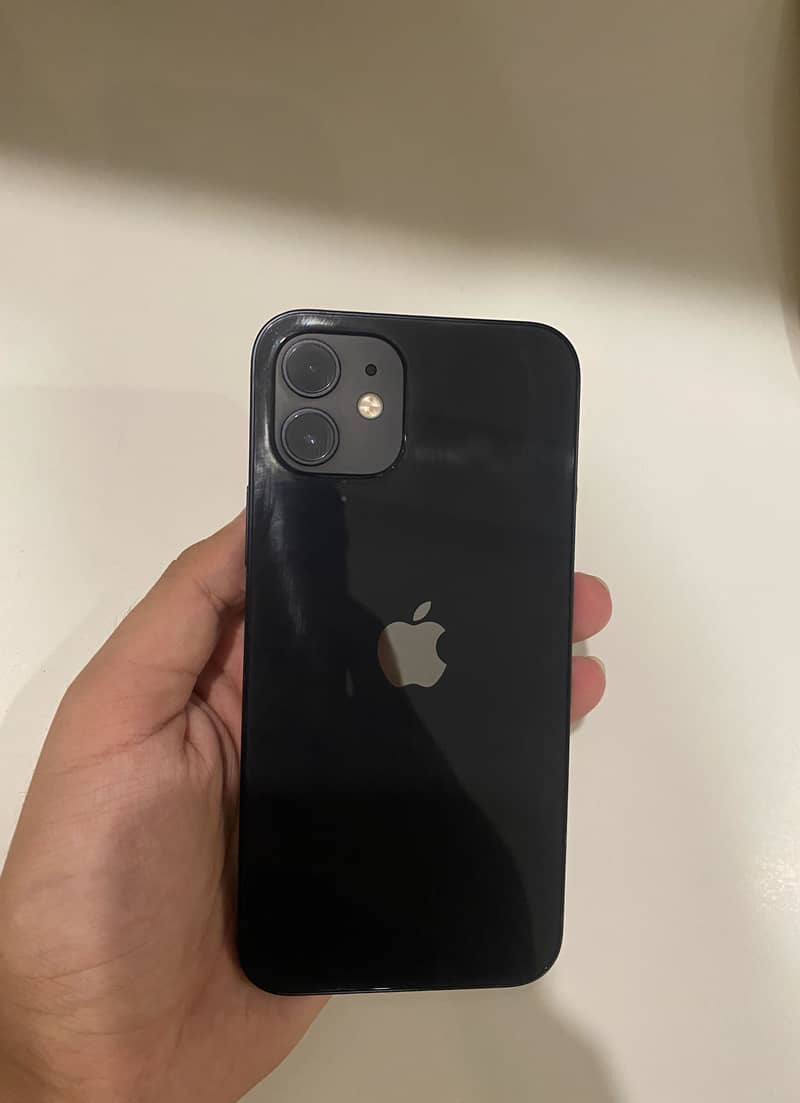 Apple iPhone 12 3