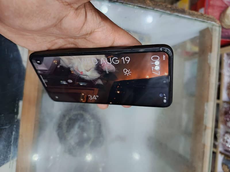 Google Pixel 8 1