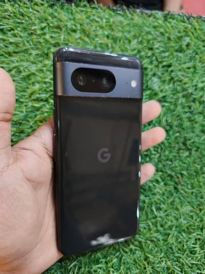 Google Pixel 8