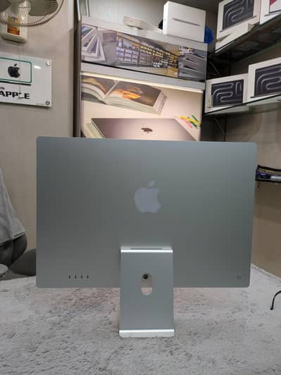 2021 m1 iMac 8/512