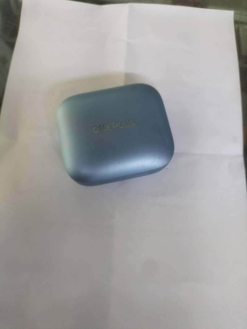 OnePlus buds 3 2