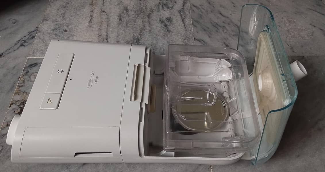 Philips Auto CPAP 8
